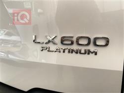 لێکزس LX
